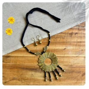 Handcrafted Odisha Tribal Dhokra Brass Pendant Necklace with Earrings – Kuni - Black